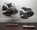 η