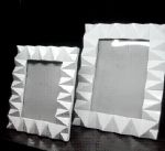 η