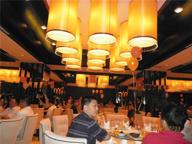中山市鸿壬灯饰有限公司-公共区大灯